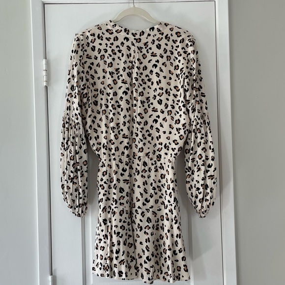 Vici Leopard Smocked Long Sleeve Mini Dress - Picture 4 of 8